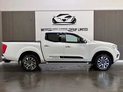 Nissan Navara 2.3 dCi Tekna 4WD Euro 6 (s/s) 4dr 22