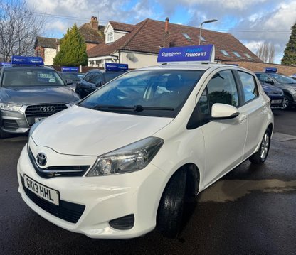 Toyota Yaris 1.33 Dual VVT-i TR Euro 5 5dr 4