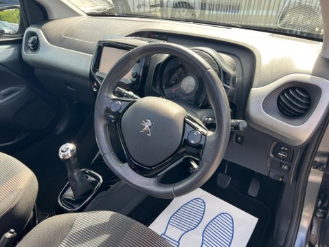 Peugeot 108 1.2 VTi PureTech Allure Top! Euro 5 5dr 22