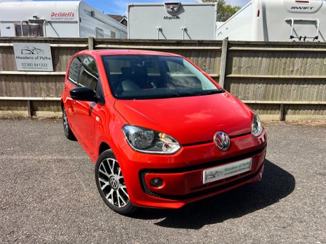 Volkswagen Up 1.0 GROOVE UP 5Dr 1