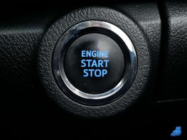 Toyota Hilux 2.8 HI-Luxury Invincible X D-4D 4WD Double Cab Auto 4WD 5dr 53