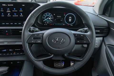 Hyundai BAYON T-GDI ULTIMATE DCT MHEV 21