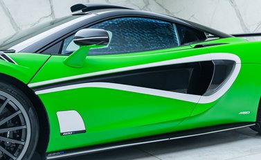 McLaren 620R 67