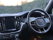 Volvo XC60 2.0 T5 R-Design Auto AWD Euro 6 (s/s) 5dr 21
