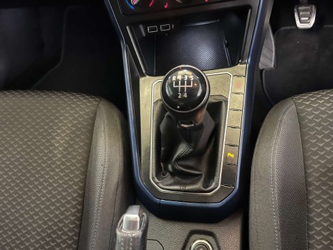 Volkswagen Polo 1.0 Polo United TSi 5dr 24