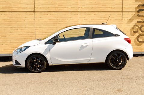 Vauxhall Corsa GRIFFIN 13
