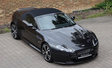 Aston Martin V12 Vantage S Roadster 3