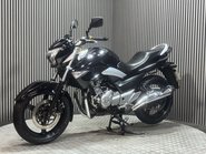 Suzuki Inazuma GW 2013 ONLY 12K NEW MOT WARRANTY 250CC COMMUTER BIKE 8
