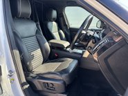 Land Rover Discovery SD6 306 Commercial HSE 4