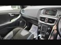 Volvo V40 T2 R-DESIGN NAV PLUS 16
