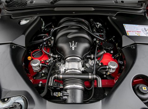 Maserati Granturismo MC 30