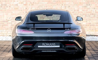 Mercedes-Benz Amg GT GT S 5