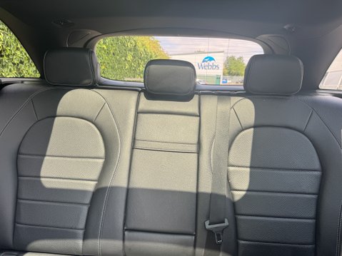 Mercedes-Benz GLC 2.0 GLC250 AMG Line (Premium) SUV G-Tronic+ 4MATIC Euro 6 (211 ps) 9