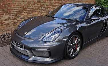 Porsche Cayman GT4 Clubsport 13