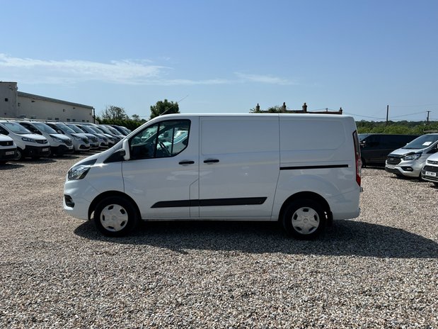 Ford Transit Custom SWB L1H1 Low Roof Trend 300 Air Con Sensors EURO 6 NO VAT 1
