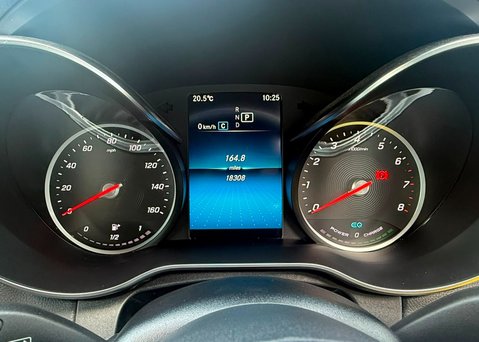 Mercedes-Benz C Class 1.5 C200 MHEV AMG Line Edition Cabriolet 2dr Petrol G-Tronic+ Euro 6 198 ps 21