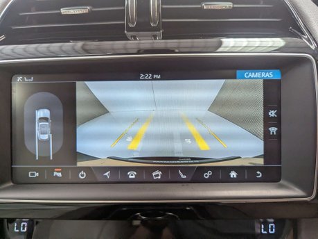 Jaguar F-Pace 2.0 F-PACE Portfolio AWD Auto 4WD 5dr 76