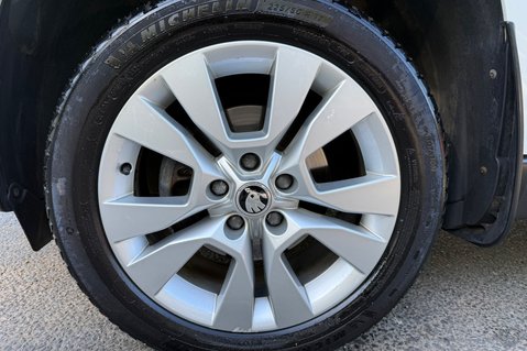 Skoda Yeti Outdoor SE L DRIVE TDI 4X4 DSG -2 OWNERS -FULL SKODA S/HISTORY -ROUGH ROAD PACK 54