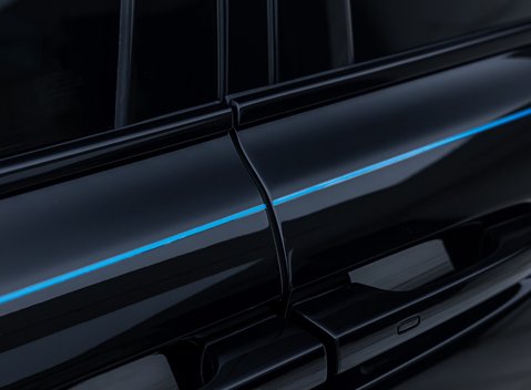 Rolls-Royce Cullinan Series II Black Badge 44