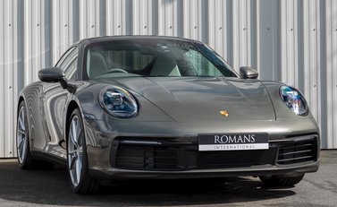 Porsche 911 Carrera (992) 1