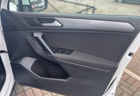 Volkswagen Tiguan LIFE 1.5 TSI DSG AUTOMATIC 18