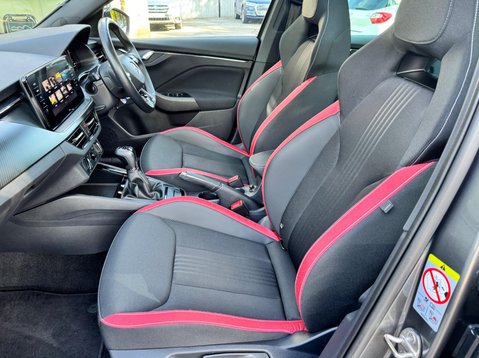 Skoda Kamiq MONTE CARLO TSI DSG 31