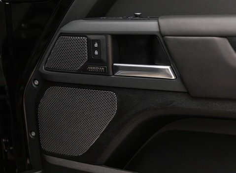 Land Rover Defender 3.0 D300 MHEV X Auto 4WD Euro 6 (s/s) 3dr 15