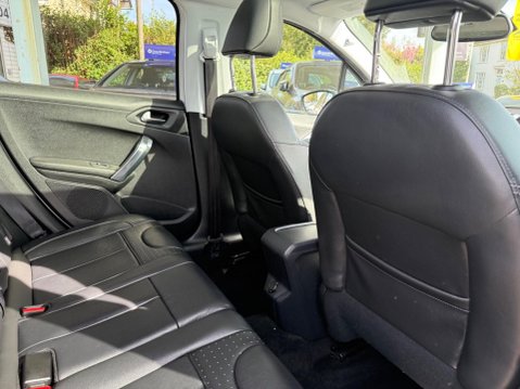 Peugeot 2008 1.6 e-HDi Feline Euro 5 (s/s) 5dr (Mistral) 25