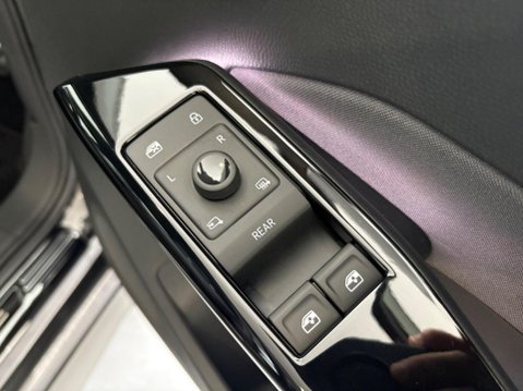 Volkswagen ID.3 Pro Performance 58kWh Life Auto 5dr 27