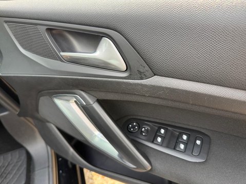 Peugeot 308 1.2 PureTech Sportium Euro 6 (s/s) 5dr 19