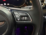 Bentley Bentayga 4.0 V8 SUV 5dr Petrol Auto 4WD Euro 6 (s/s) (550 ps) 32