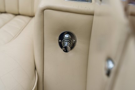 Bentley R Type Drophead Coupé By H.J.Mulliner 29