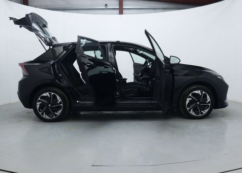 MG MG4 51kWh SE Hatchback 5dr Electric Auto (170 ps) 55