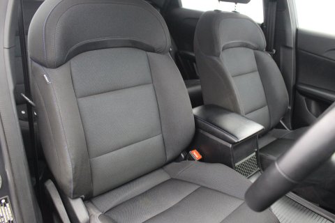 MG MG4 5dr 150kW SE EV Long Range Electric Auto 6