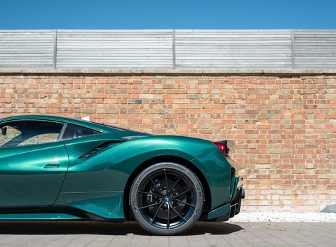 Ferrari 488 Pista 37