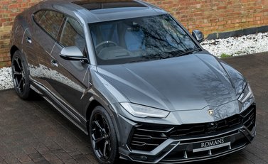Lamborghini Urus 8