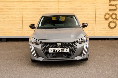 Peugeot 208 PURETECH ALLURE S/S 5