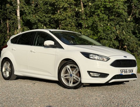 Ford Focus 1.0 Focus Zetec S 5dr 1
