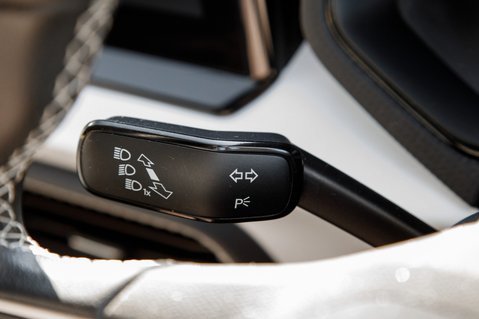 SEAT Arona TSI SE TECHNOLOGY 16