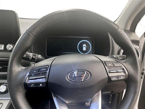 Hyundai KONA 64kWh Ultimate SUV 5dr Electric Auto (10.5kW Charger) (204 ps) DAB Radio - 13