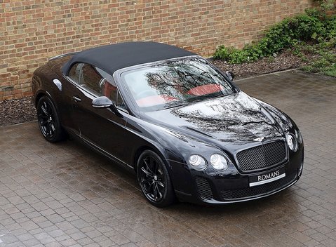 Bentley Continental Supersports Convertible 22