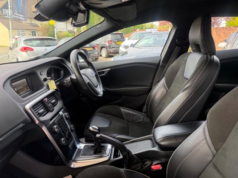 Volvo V40 2.0 T2 R-Design Euro 6 (s/s) 5dr 39