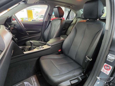 BMW 3 Series 2.0 320i SE Euro 6 (s/s) 4dr 7