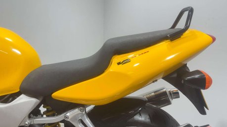 Honda VTR FIRESTORM 1997 ONLY 13K RUNS GREAT VERY CLEAN NEW MOT 1000CC VTWIN 20