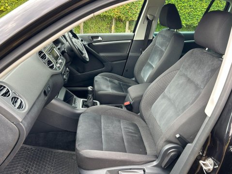 Volkswagen Tiguan 2.0 TDI BlueMotion Tech Match 4WD Euro 5 (s/s) 5dr 20