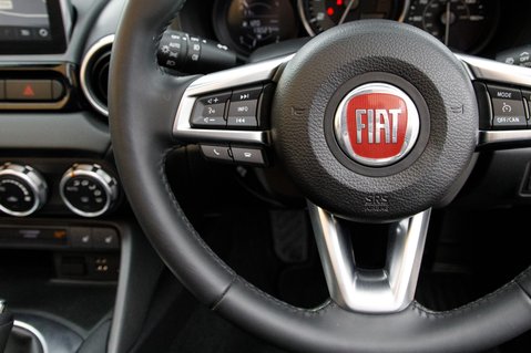 Fiat 124 Spider 1.4 Multiair S-DESIGN 19