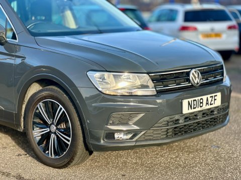 Volkswagen Tiguan 2.0 TDI SE Navigation Euro 6 (s/s) 5dr 7