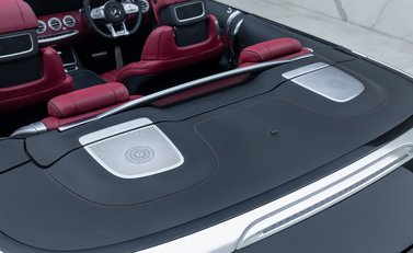 Mercedes-Benz S63 AMG Cabriolet 22