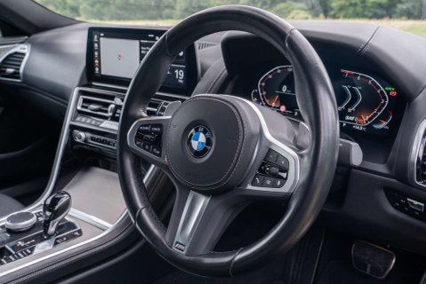 BMW 8 Series 840i M Sport 14