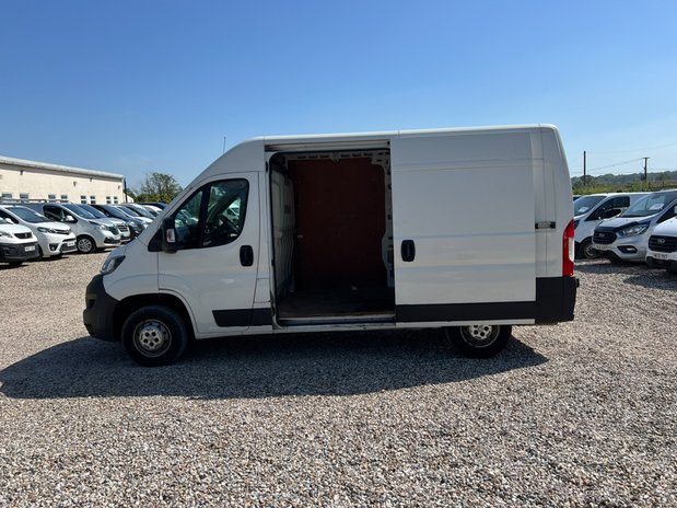 Peugeot Boxer MWB L2H2 Medium Roof 350 Air Con Nav EURO 6 NO VAT 11